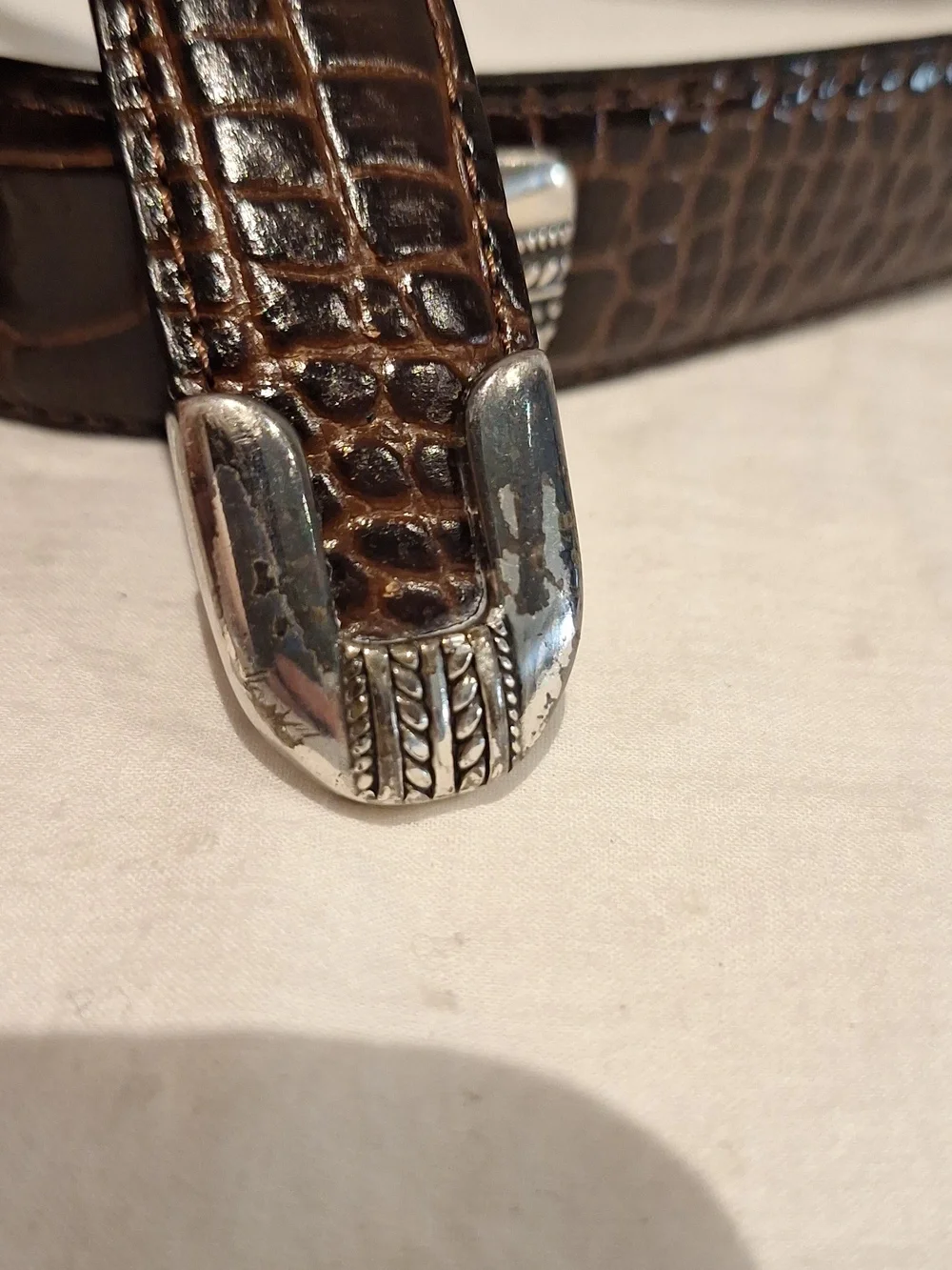 Johnston & Murphey Brown Croc-Embossed Leather Belt with Silver Hardware Size 42